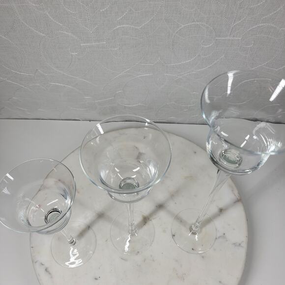 Glass Tealight Holders Graduated Clear Glass Long Stem Centerpiece Candles 3 - Picture 4 of 12